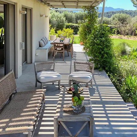 فيلة Luxury Albizziane Pool, Pool House And Exceptional Garden 10 People