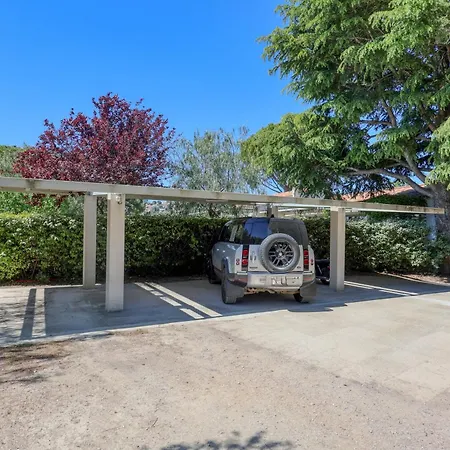 فيلة Luxury Albizziane Pool, Pool House And Exceptional Garden 10 People